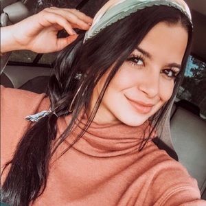 Meet your Posher, Kylie